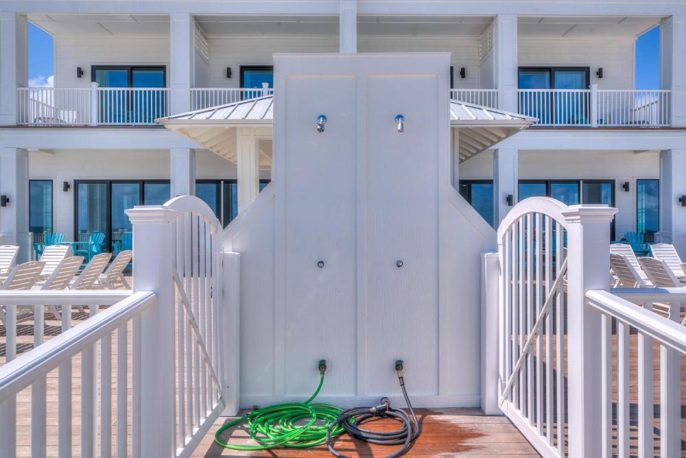 Seaside West 12 Bdrm, 115 Bath, Private Pools, Sleeps 36